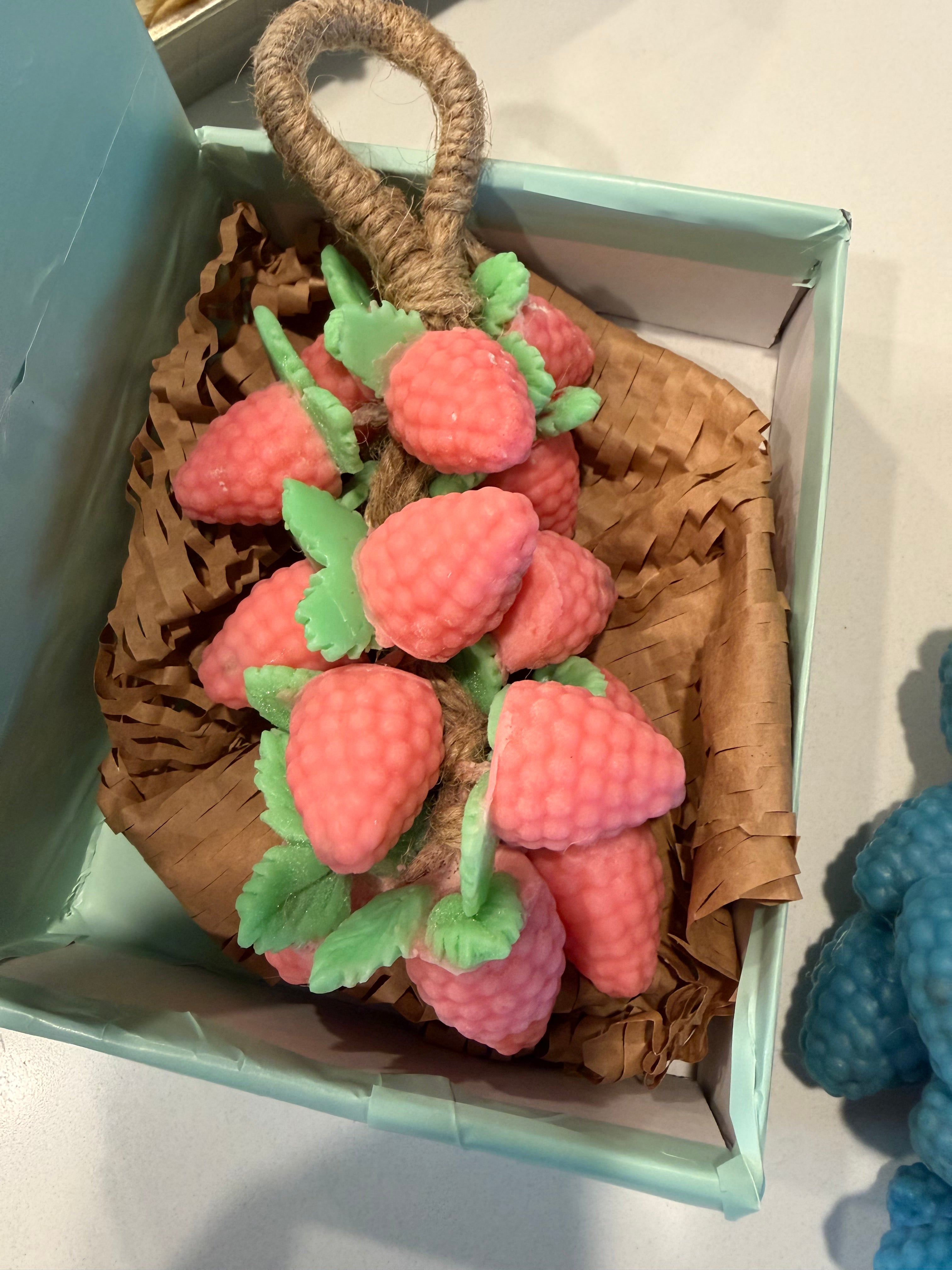 Berry vine soap