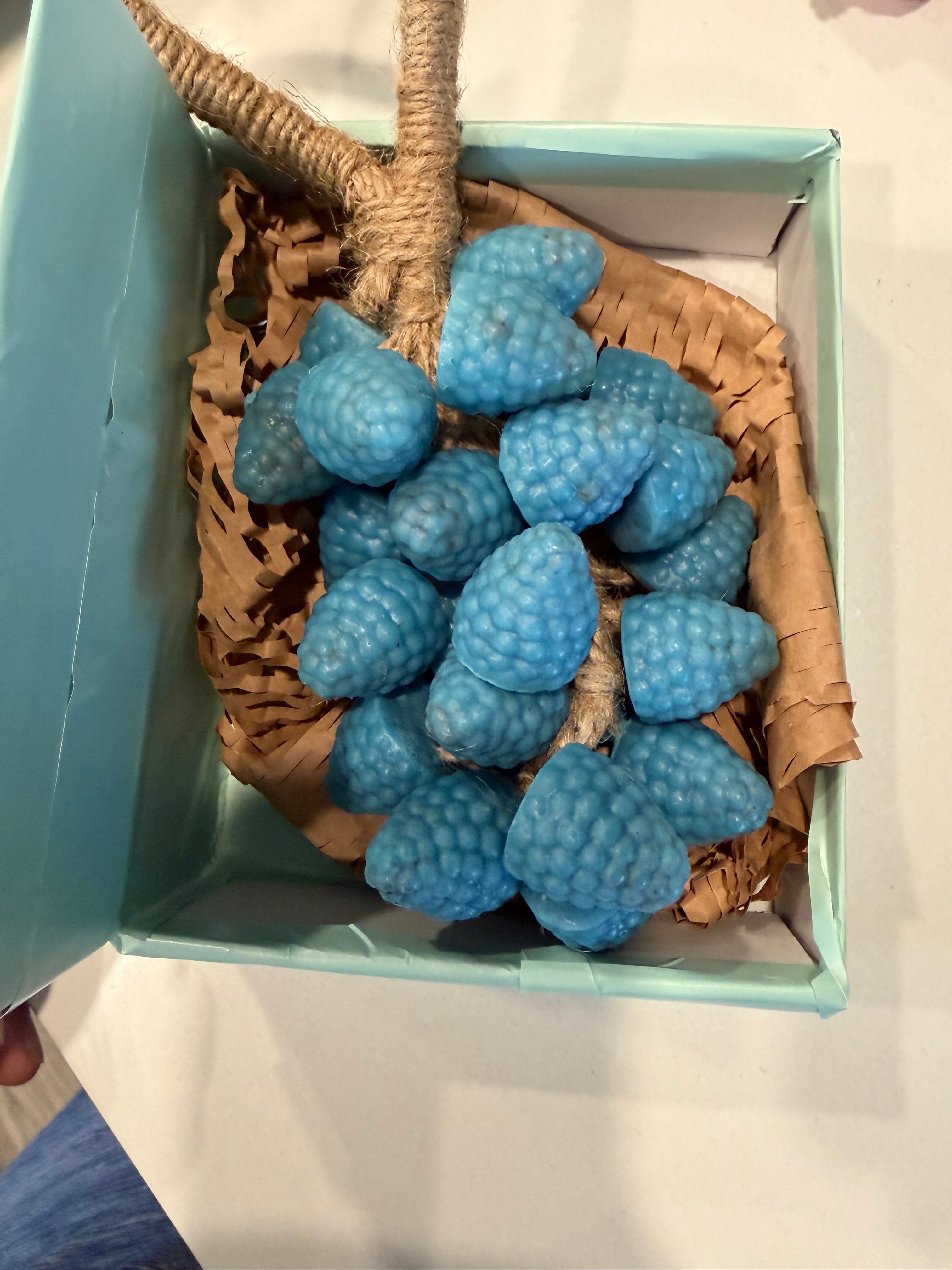 Berry vine soap
