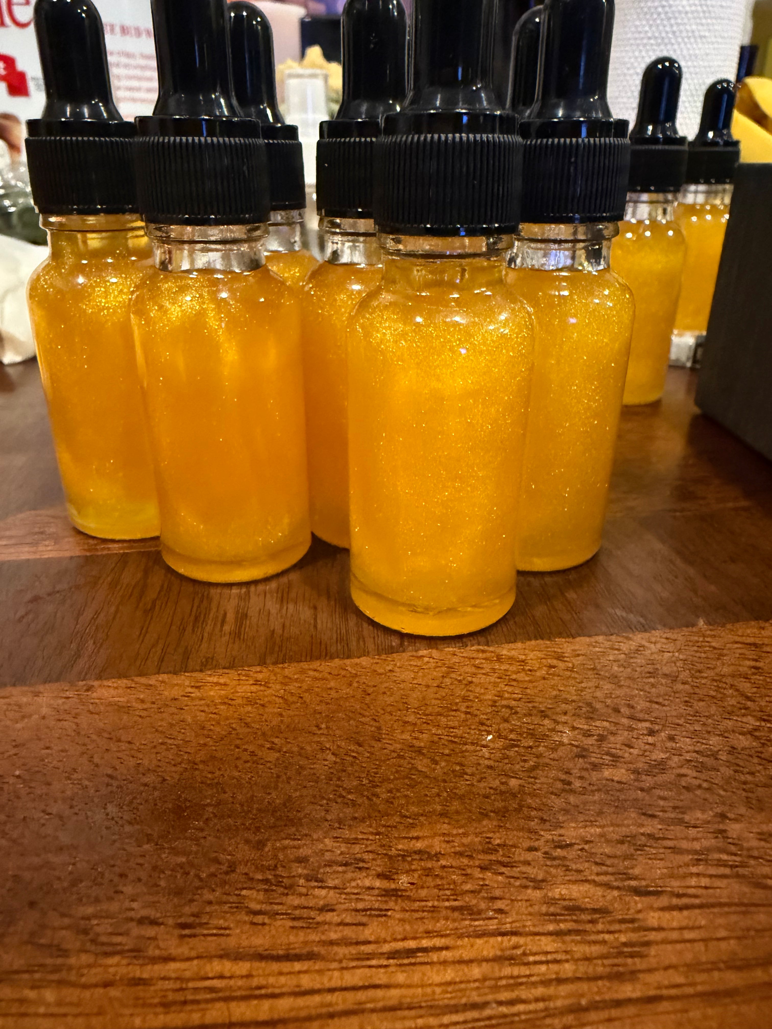 Shimmering Body oil